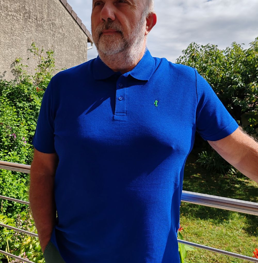 Polo homme bleu ORIGINAL hippocampe vert brodé